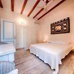 Turquoise House Kut Vakantiehuis *